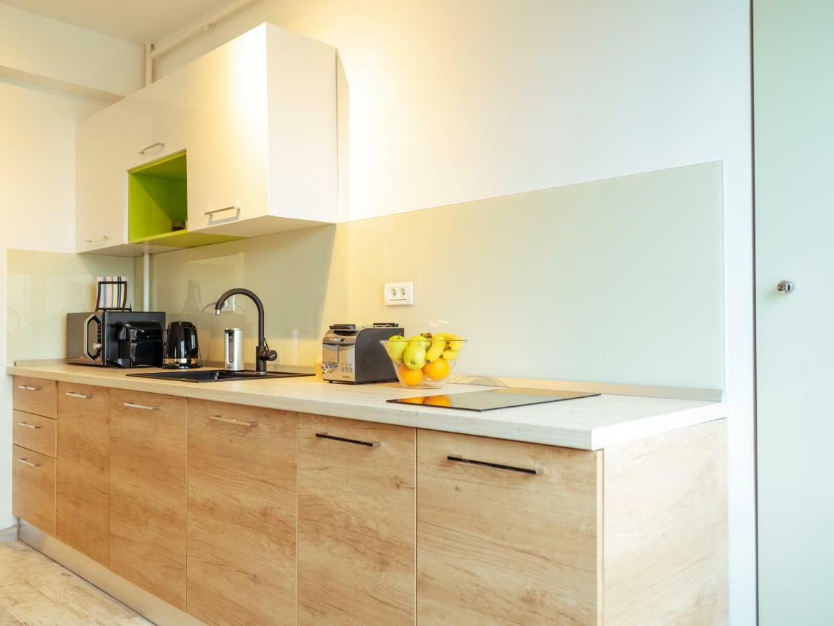 Bright And Spacious Apartment- Piata Amzei Appartamento