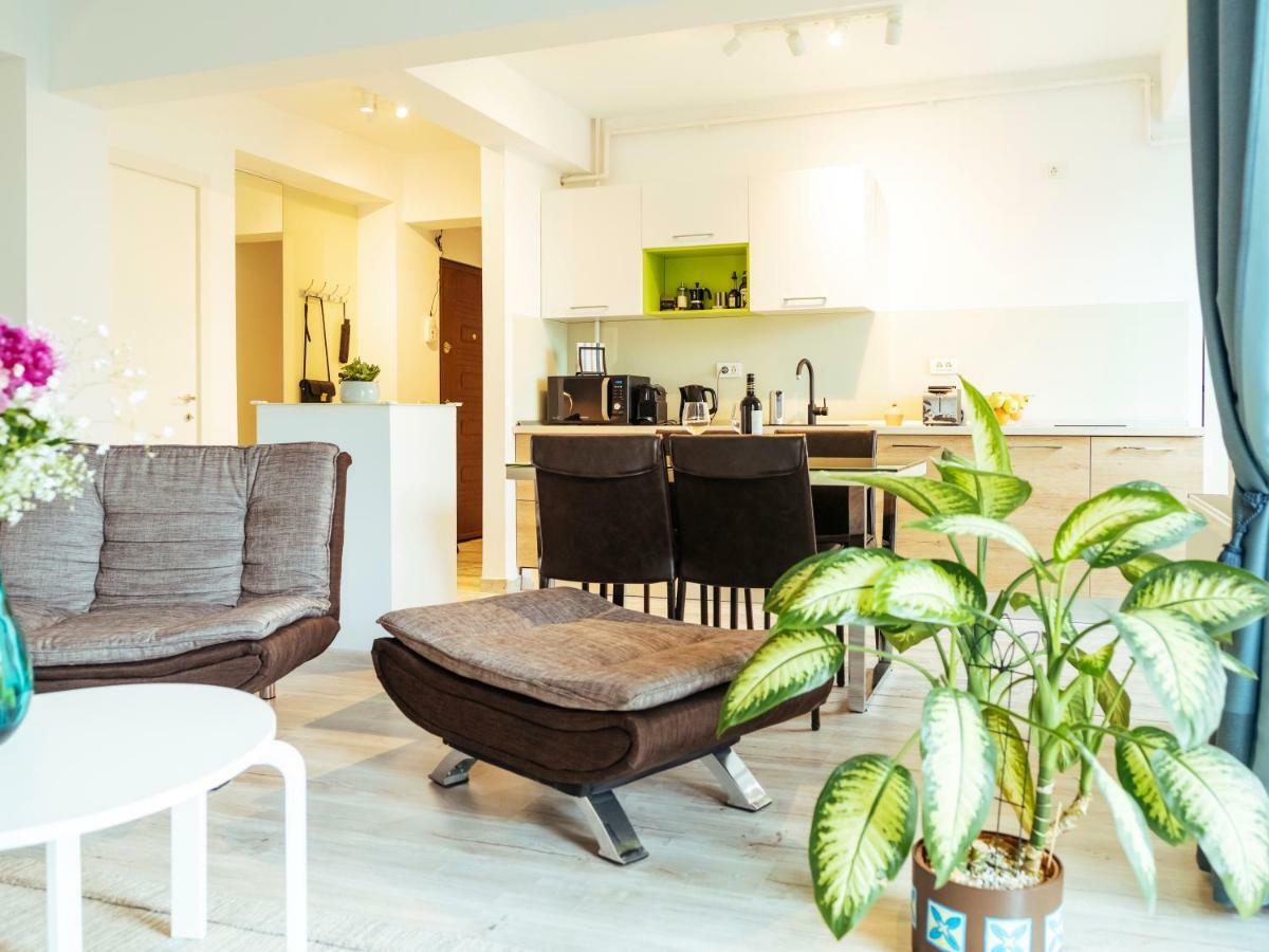 Bright And Spacious Apartment- Piata Amzei * Bucarest