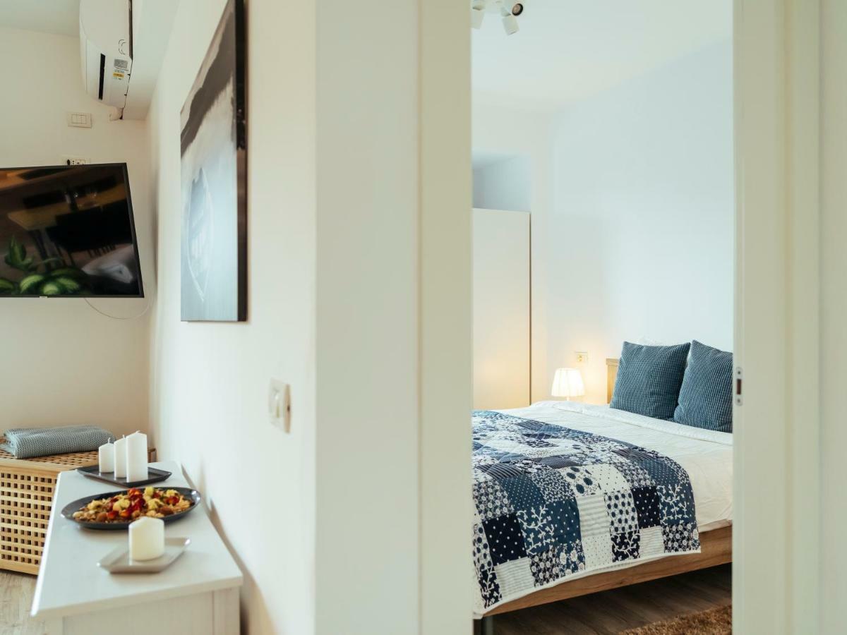 Bright And Spacious Apartment- Piata Amzei Appartamento