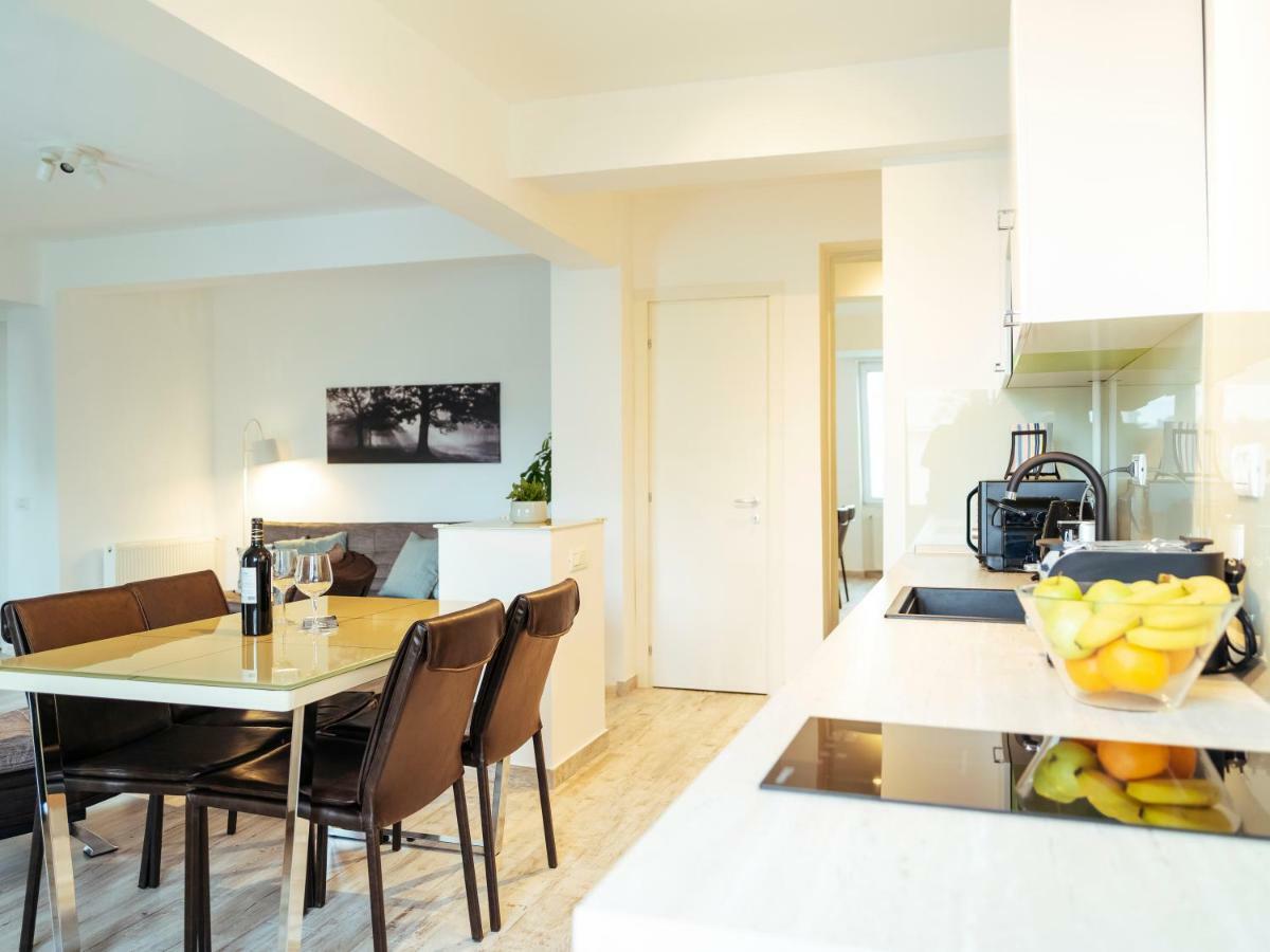 Appartamento Bright And Spacious Apartment- Piata Amzei Bucarest