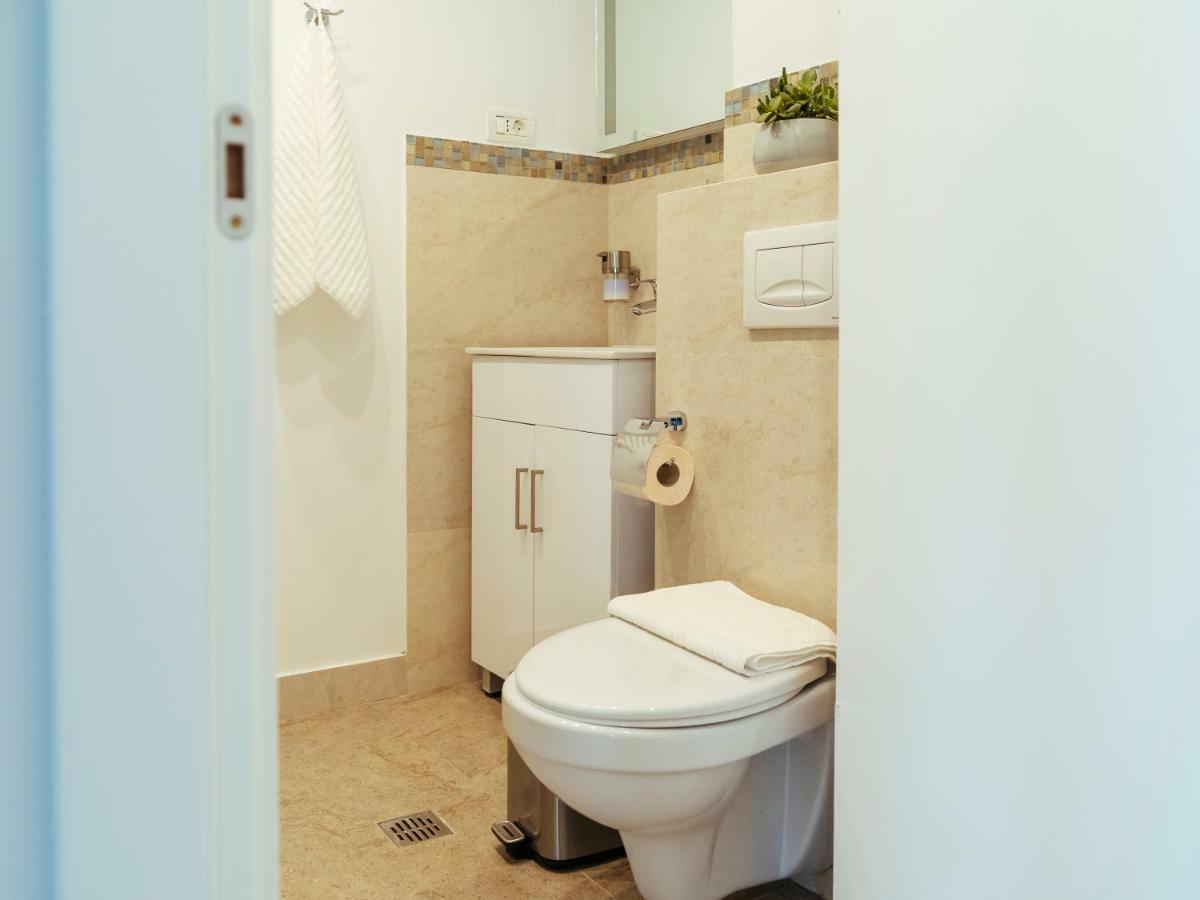 Bright And Spacious Apartment- Piata Amzei Appartamento Bucarest