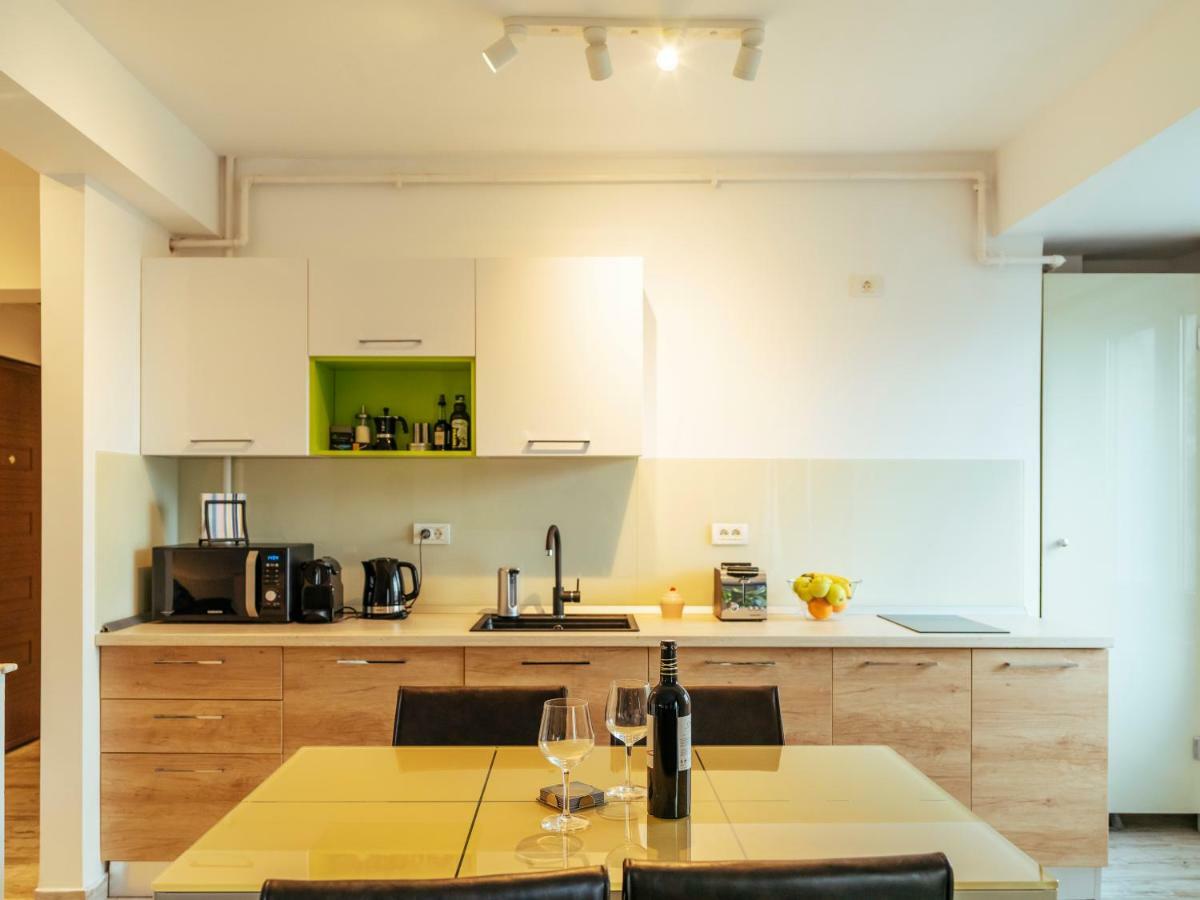Bright And Spacious Apartment- Piata Amzei Bucarest